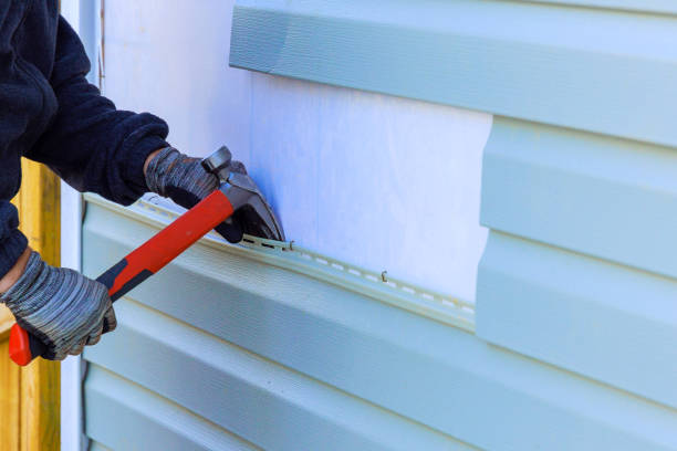 Reliable Emergency Siding Repair contractor in Windsor, OH by Squared Siding